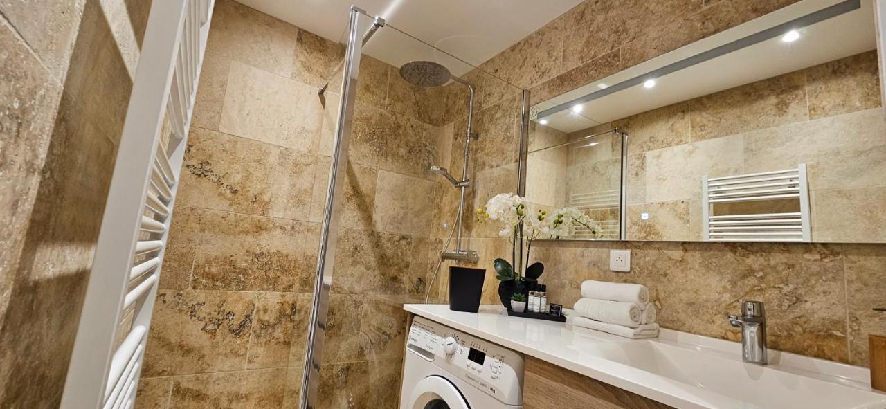 Bel & Ancien Appartement T3 Renove Dans Sartene Ngoại thất bức ảnh
