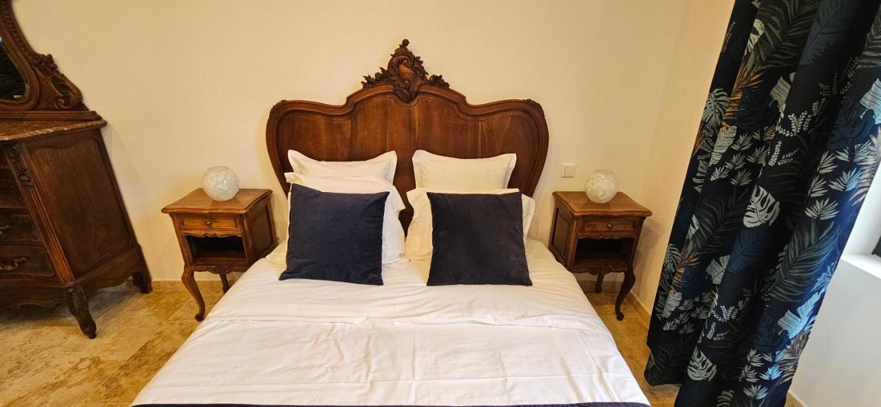 Bel & Ancien Appartement T3 Renove Dans Sartene Ngoại thất bức ảnh